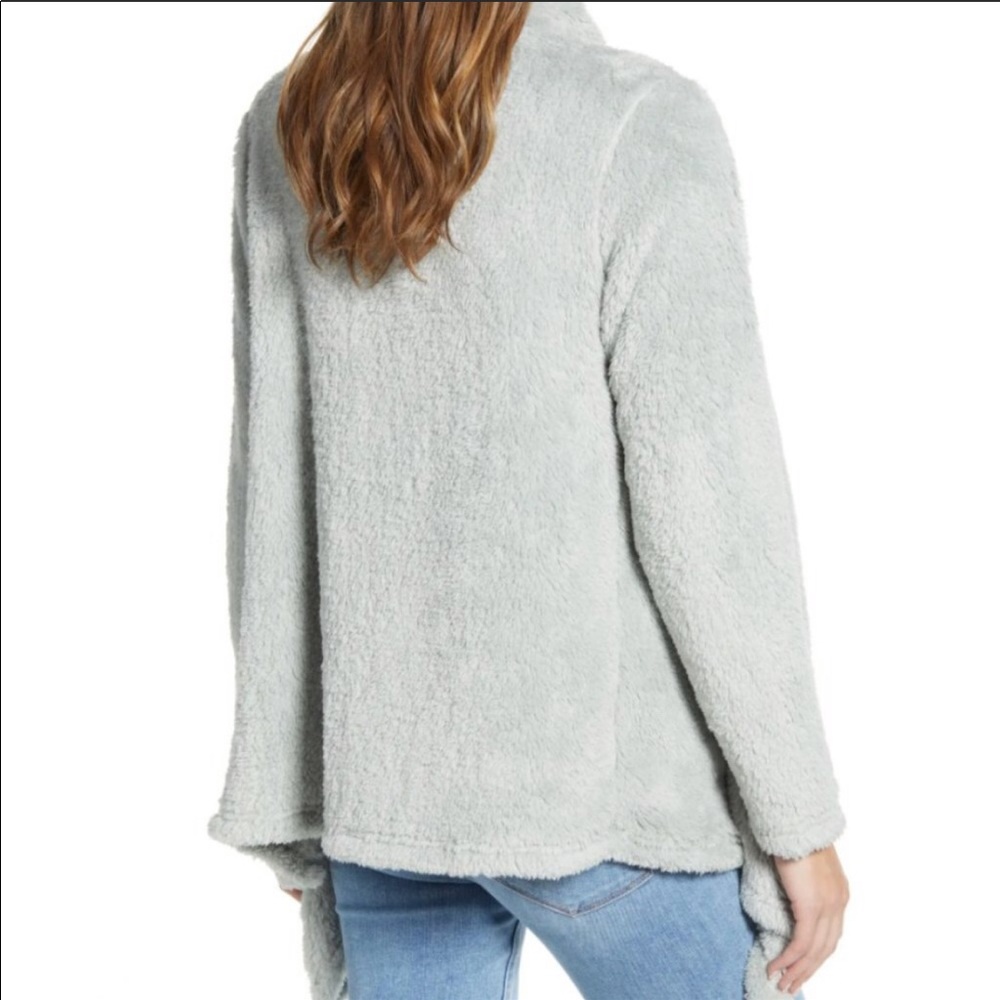 RELISTED NWT Bobeau Drape Front Faux Fur Cardigan - Picture 3 of 3